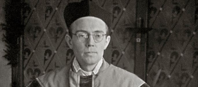 Karl Leisner im Priestergewand bei seiner Weihe im KZ.