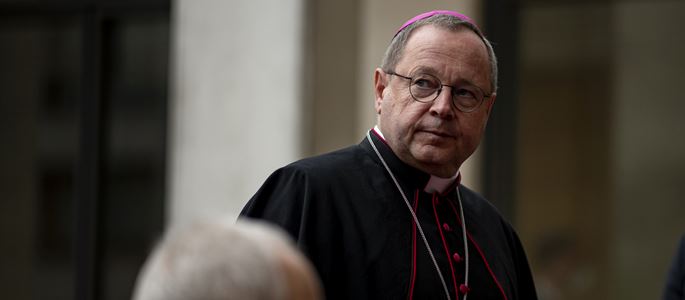 Bischof Georg Bätzing bei einem Empfang