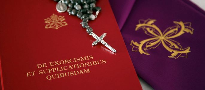 Priester tarnt Missbrauch als Exorzismus
